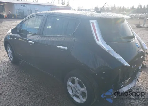 2015 Nissan Leaf Sv z USA, uszkodzony, nr VIN 1N4AZ0CP3FC301832